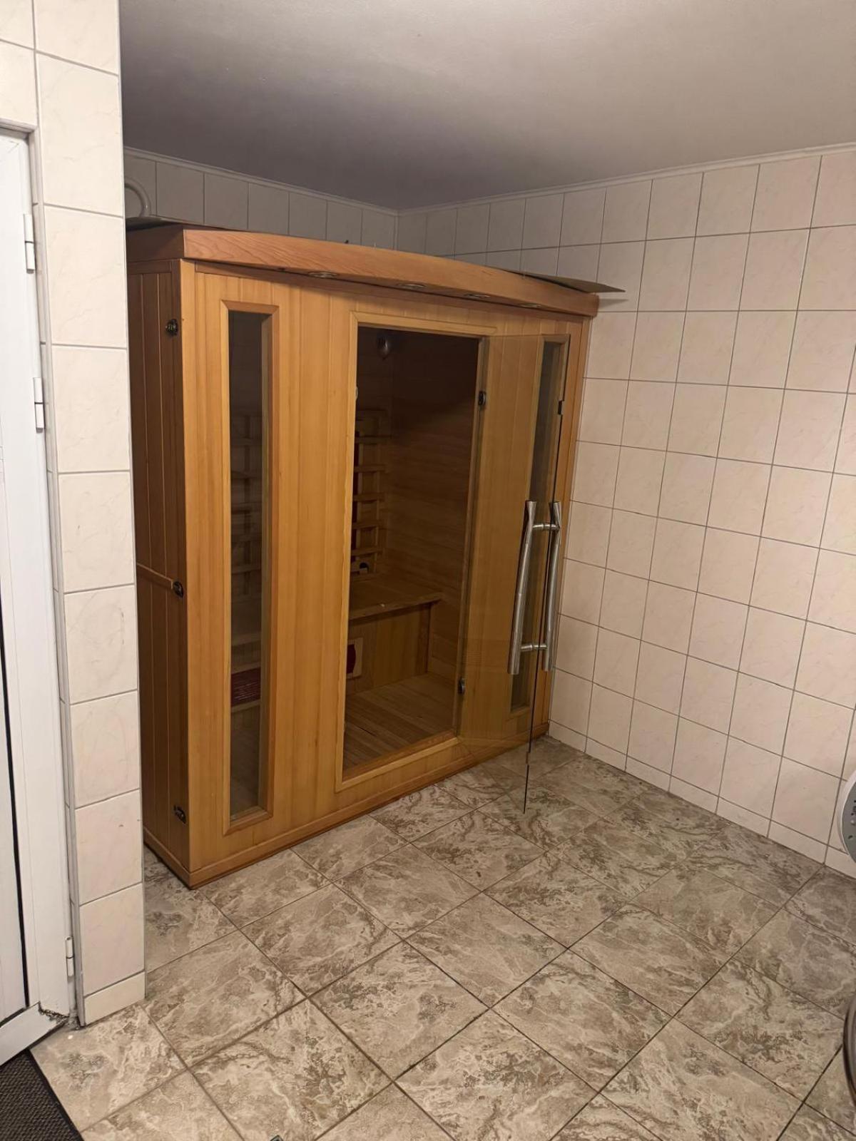 Caesar'S Motel Hagenbrunn エクステリア 写真